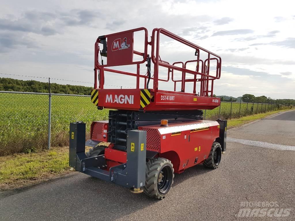 Magni DS 1418 RT Šķerveida pacēlāji