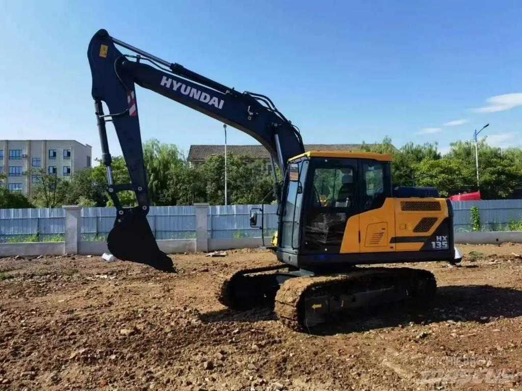 Hyundai HX135 Kāpurķēžu ekskavatori