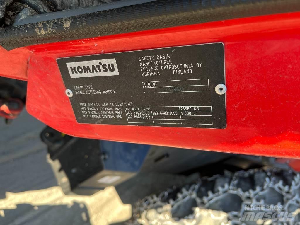 Komatsu 931 Harvesteri