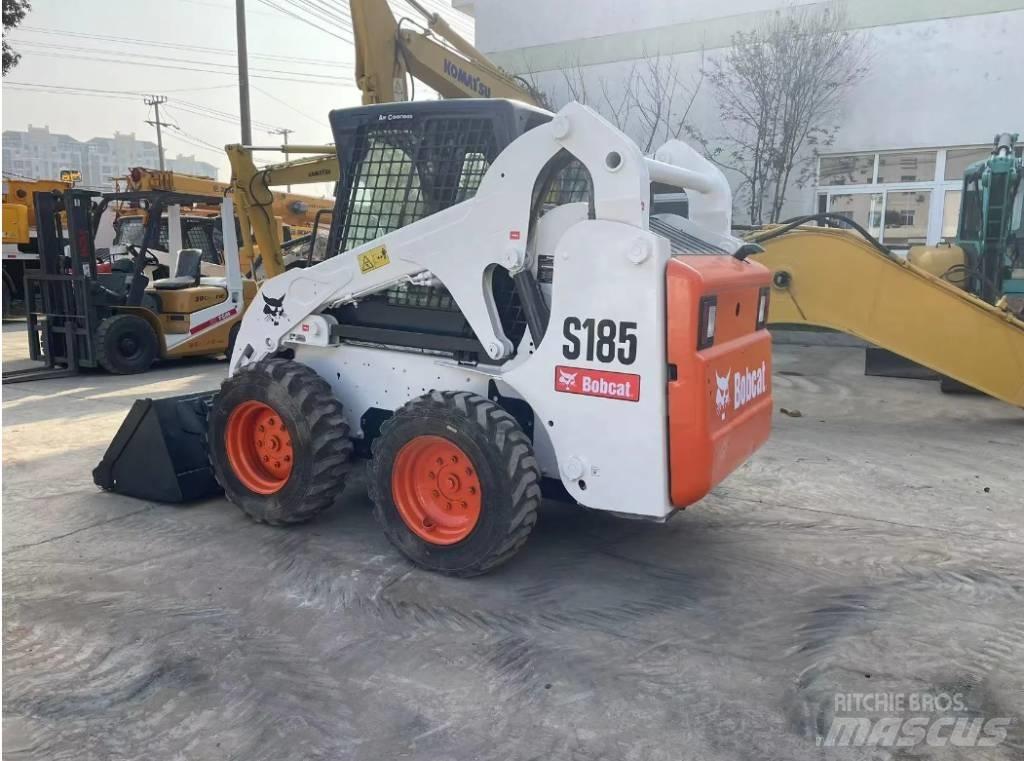 Bobcat S185 Lietoti riteņu kompaktiekrāvēji