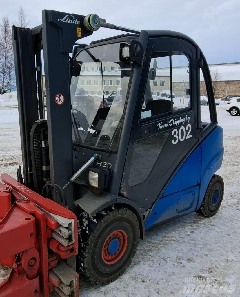 Linde H 30 D Tehnika ar dīzeļa dzinēju