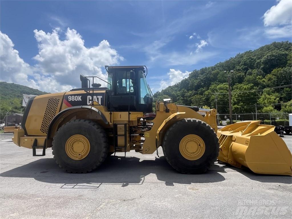 CAT 980 K Iekrāvēji uz riteņiem