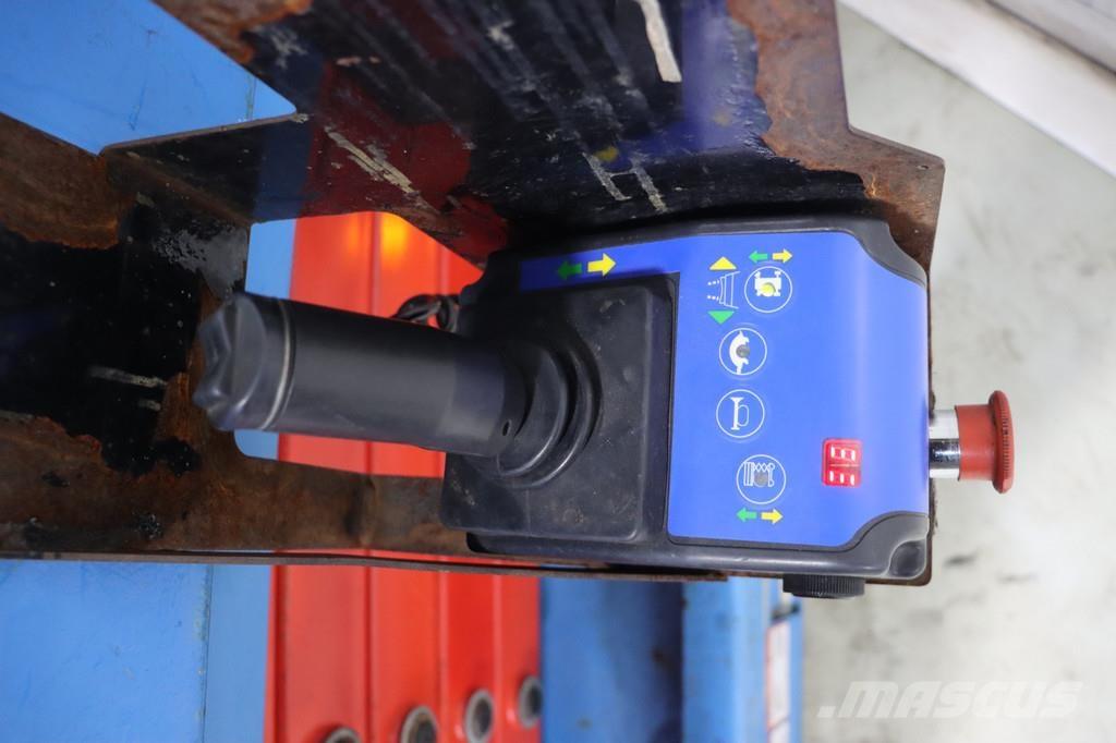 Mantall XE140W Šķerveida pacēlāji