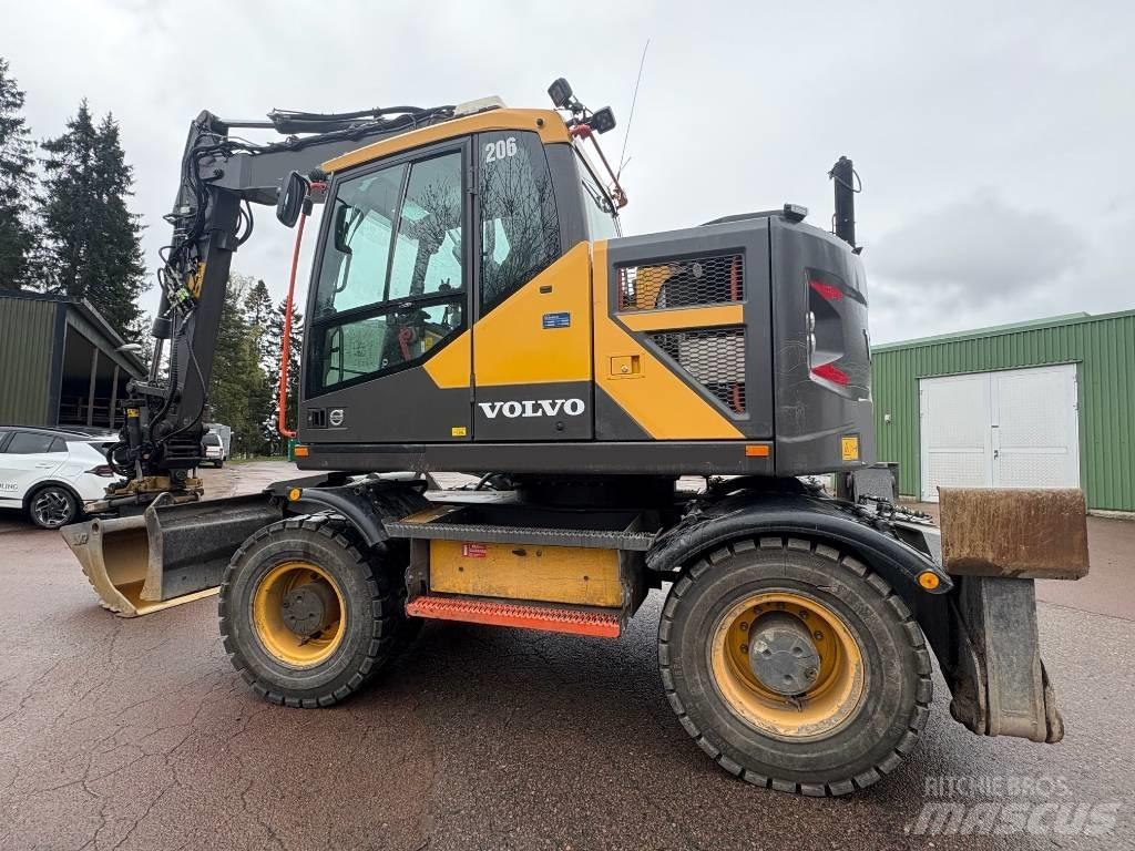 Volvo EWR 150 E Ekskavatori uz riteņiem