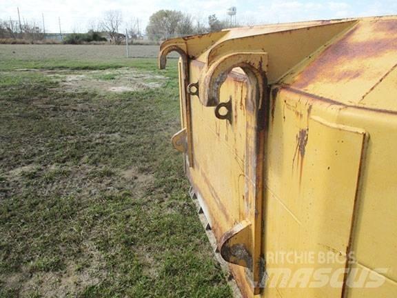 CAT 988 Blade Naži