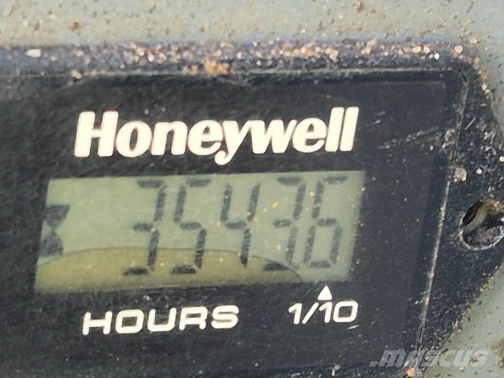 Takeuchi TB 250 Kāpurķēžu ekskavatori