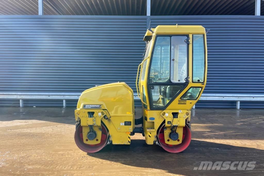 Dynapac CC1100 Divvalču grunts veltņi