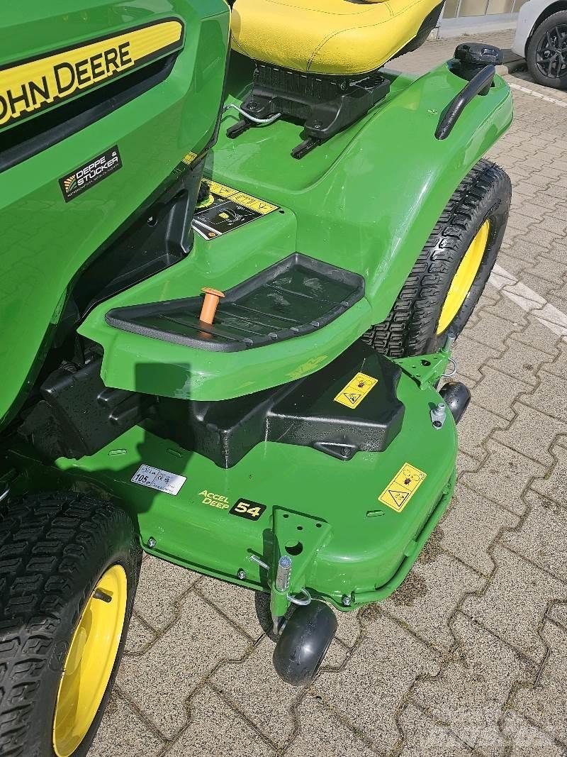 John Deere X590 Pļaujmašīnas