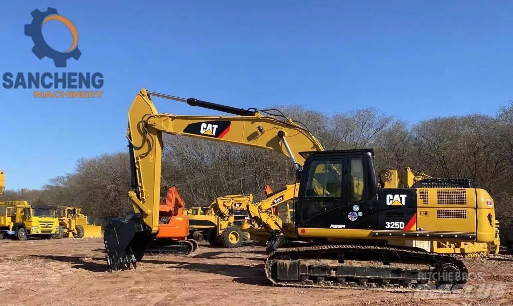 CAT 325 D Kāpurķēžu ekskavatori