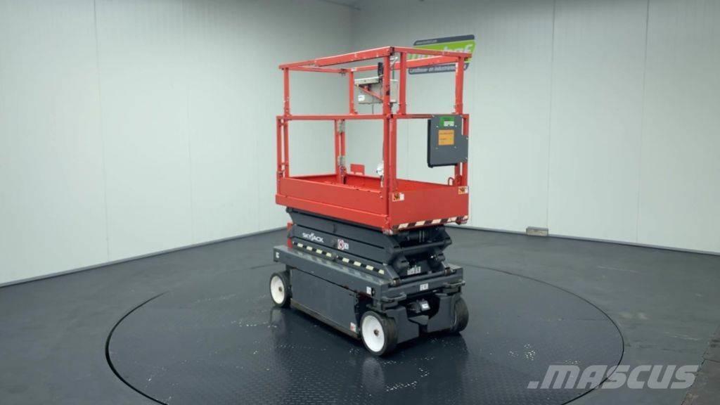 SkyJack SJ3219 Šķerveida pacēlāji