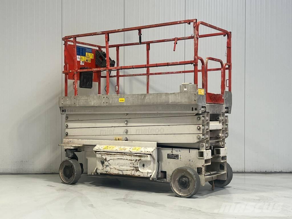 JLG 2646 ES Šķerveida pacēlāji