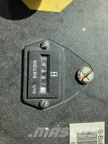 Snorkel S 1930 E Šķerveida pacēlāji