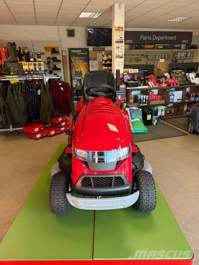 Honda HF2625 Mauriņa traktors