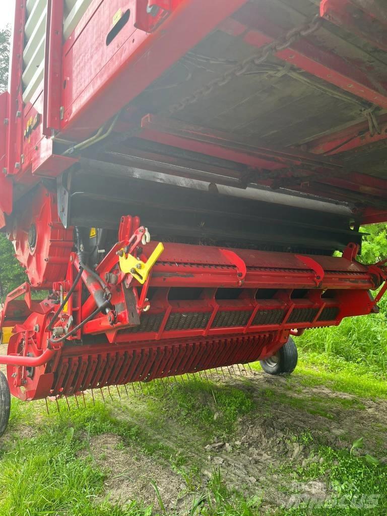 Pöttinger Jumbo 7210 Savācējpiekabes