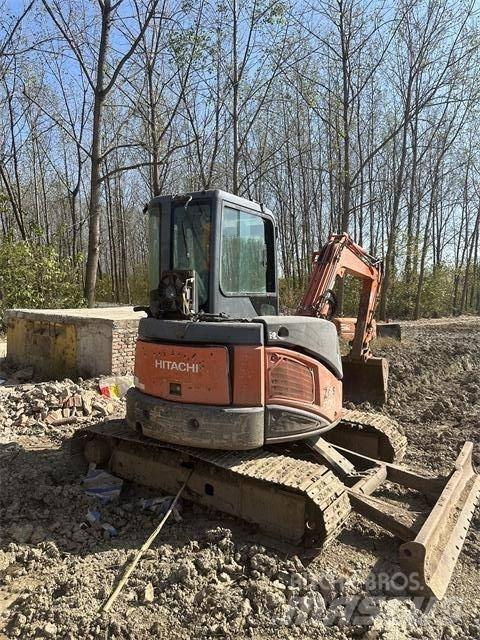 Hitachi ZX50 Kāpurķēžu ekskavatori
