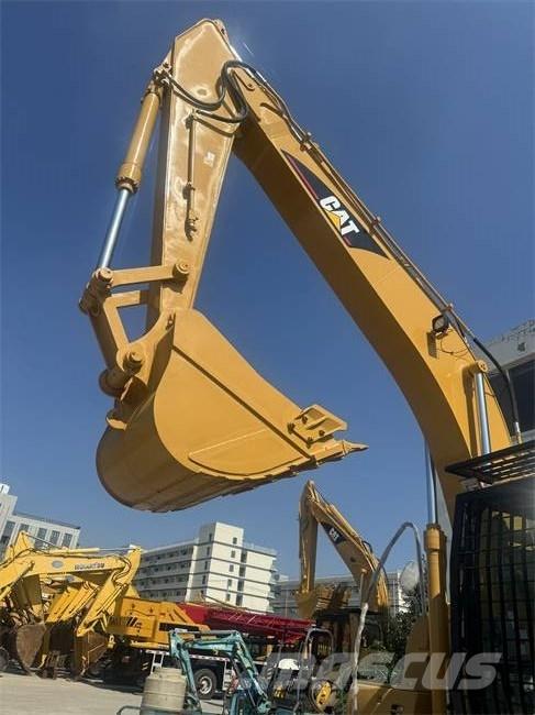 CAT 320 C L Kāpurķēžu ekskavatori