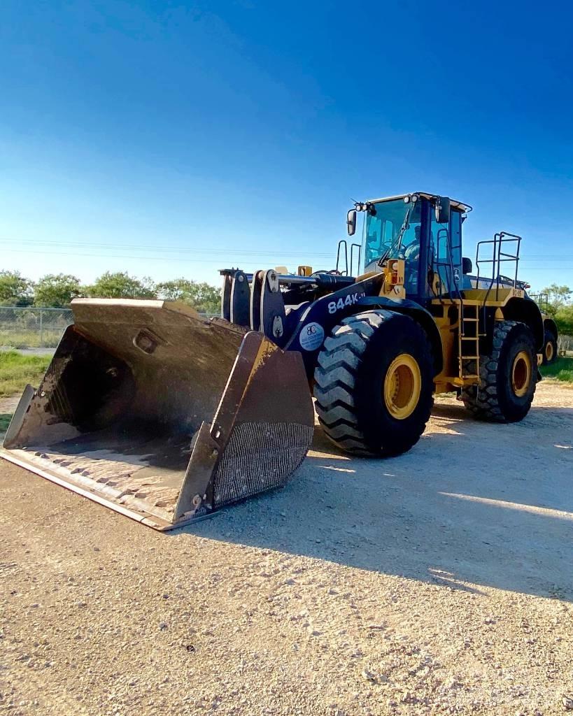 John Deere 844 K Iekrāvēji uz riteņiem