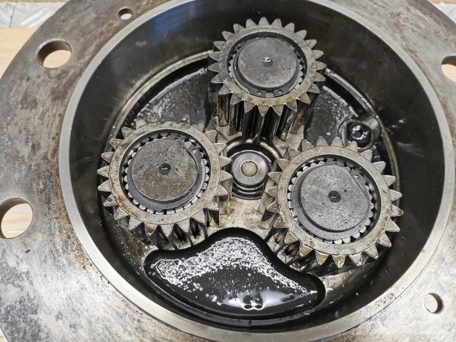 JLG 307 reducer Transmisija