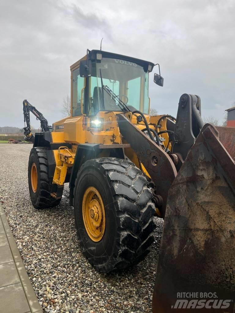 Volvo L 90 Iekrāvēji uz riteņiem
