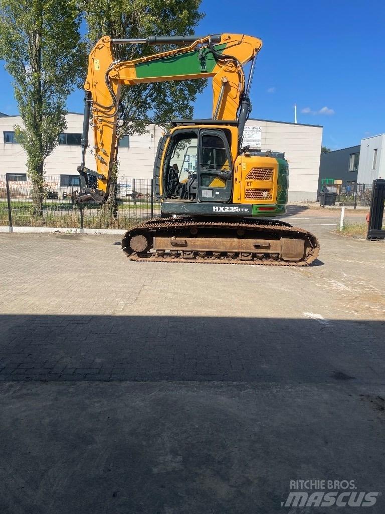 Hyundai hx235 Kāpurķēžu ekskavatori