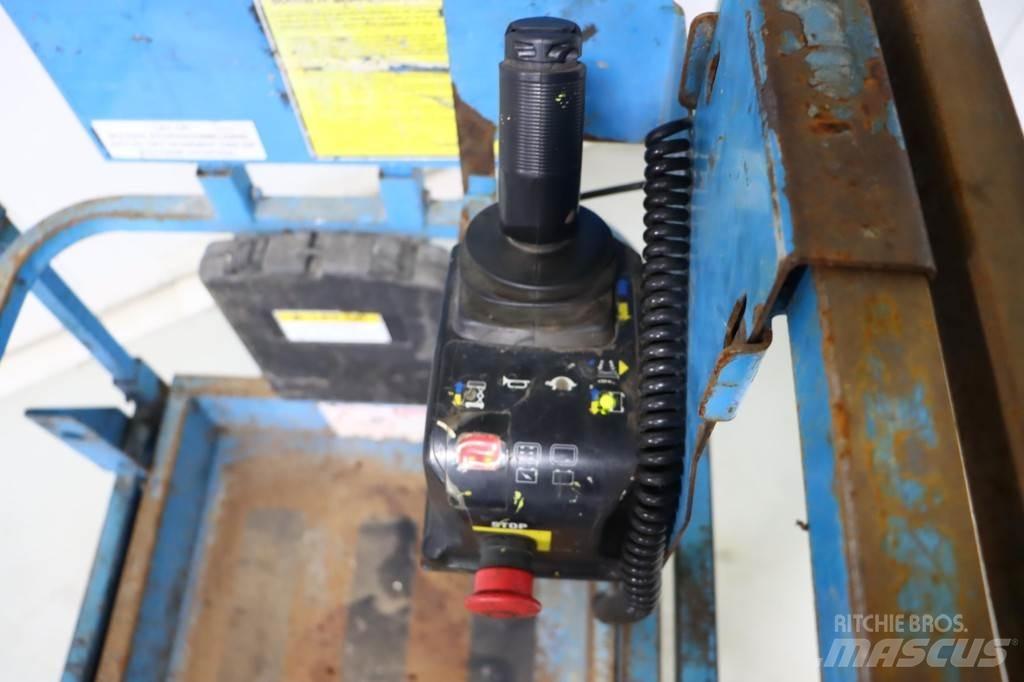 Genie GS2032 Šķerveida pacēlāji