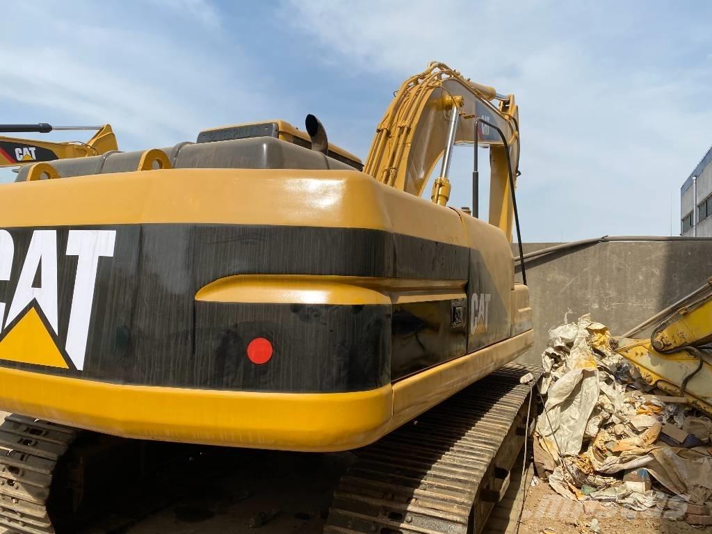 CAT 320 B Kāpurķēžu ekskavatori