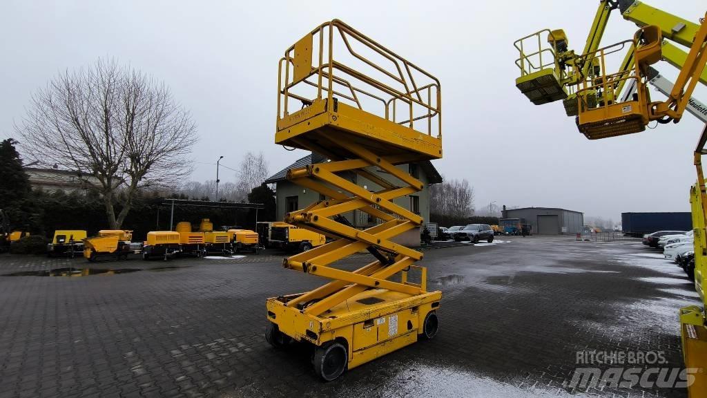 Haulotte Compact 10 Šķerveida pacēlāji