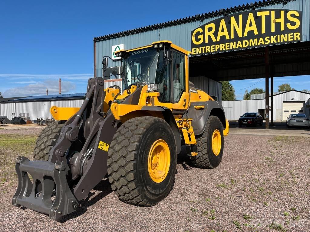 Volvo L 120 H / L120H Iekrāvēji uz riteņiem