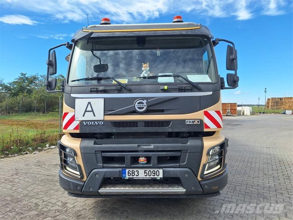 Volvo FMX 380 6X2 Šasija ar kabīni