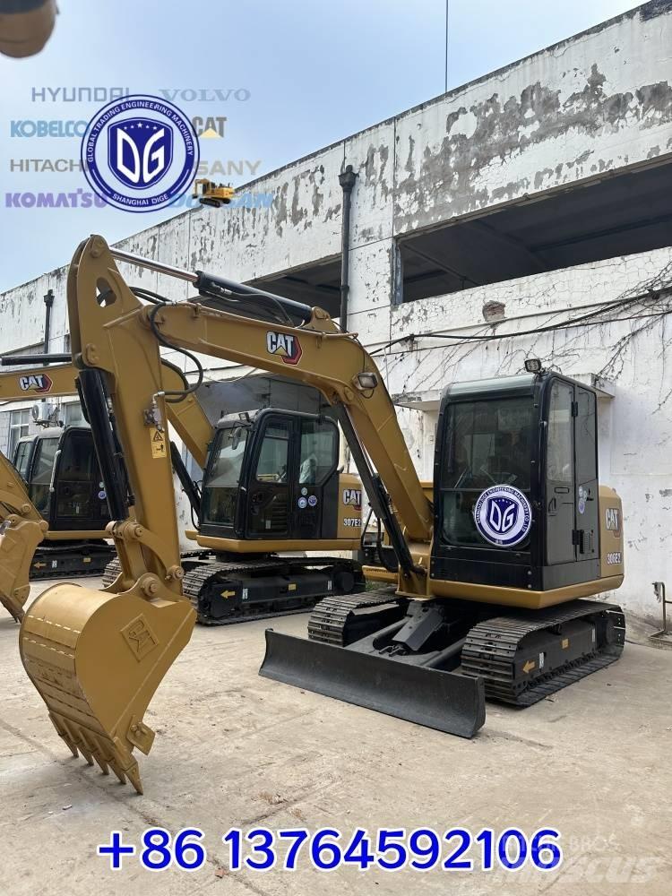 CAT 306E2 Kāpurķēžu ekskavatori