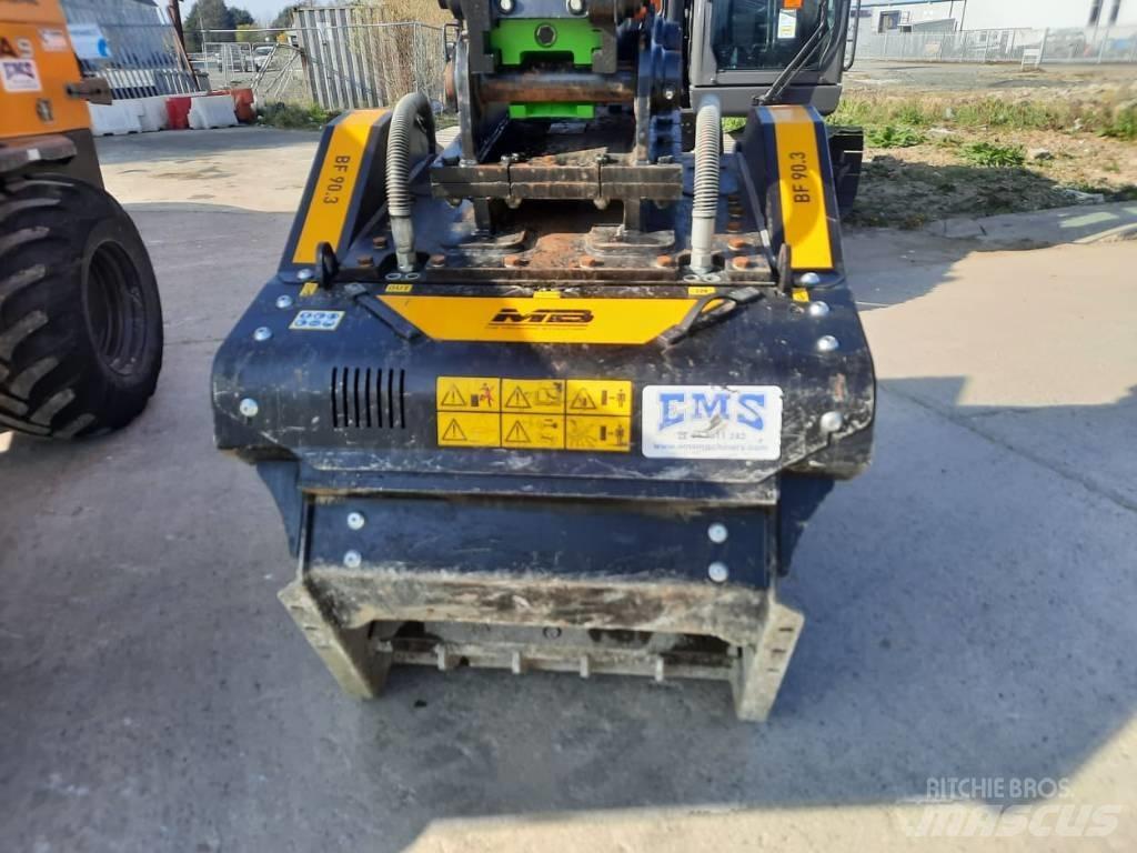 MB Crusher BF 90.3 Drupināšanas kausi