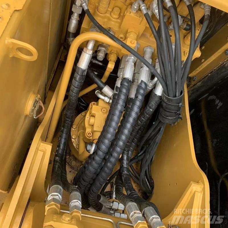 CAT 312 D Kāpurķēžu ekskavatori