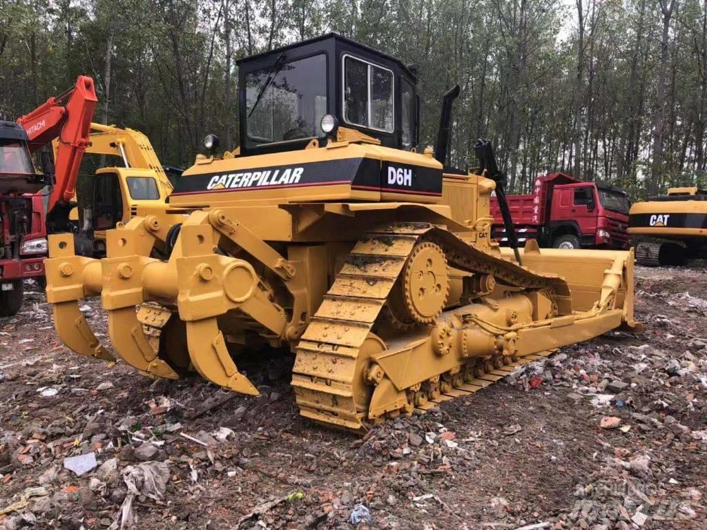 CAT D 6 H Kāpurķēžu buldozeri