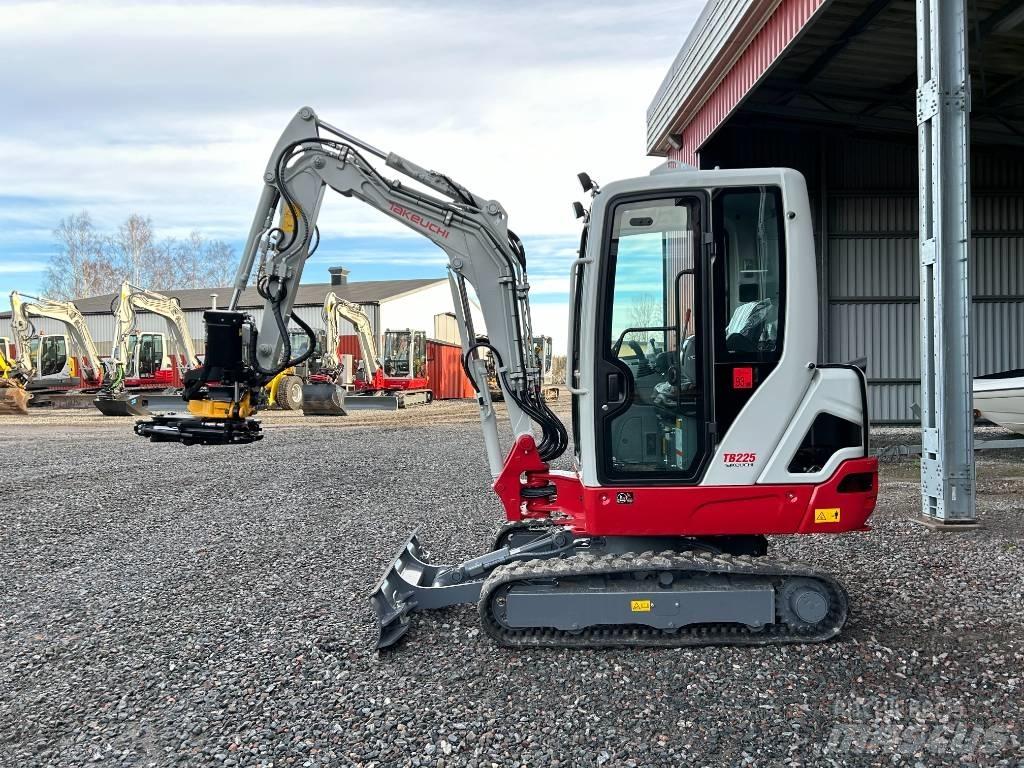Takeuchi TB225 Mini ekskavatori < 7 t