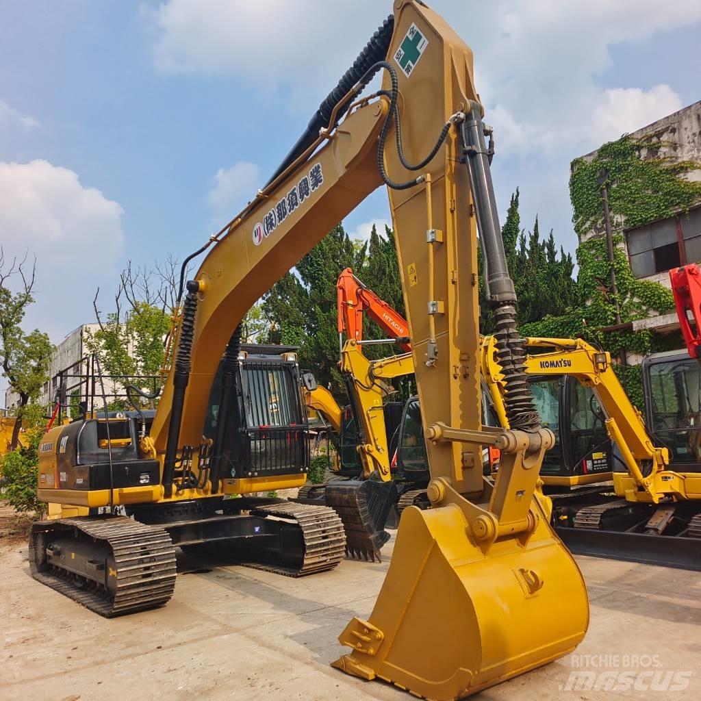 CAT 320 D Kāpurķēžu ekskavatori