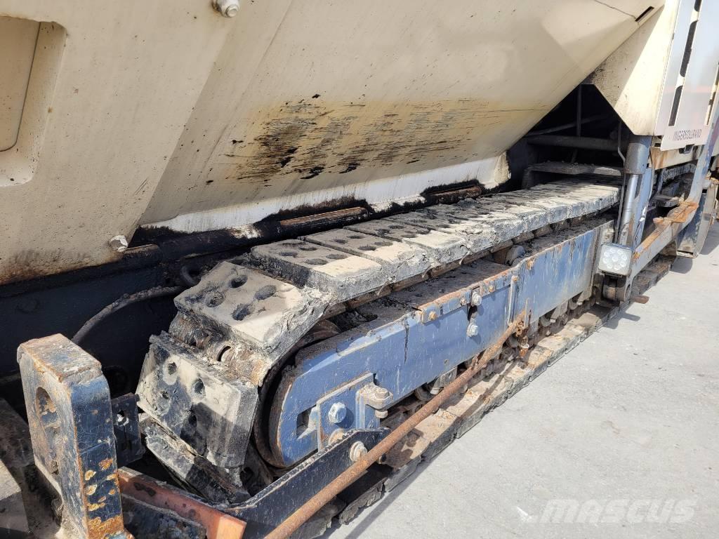 ABG Titan 326 Asfalta klājēji