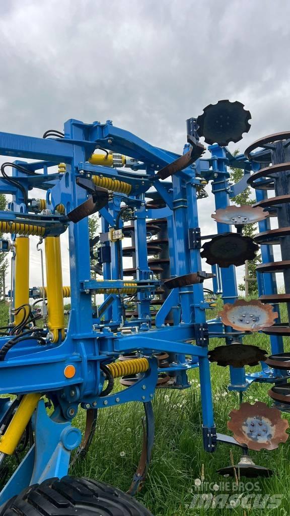 Farmet Terrix 450 PS Piekabināmie arkli