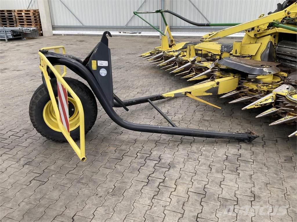 John Deere 7750i Lopbarības novācēji