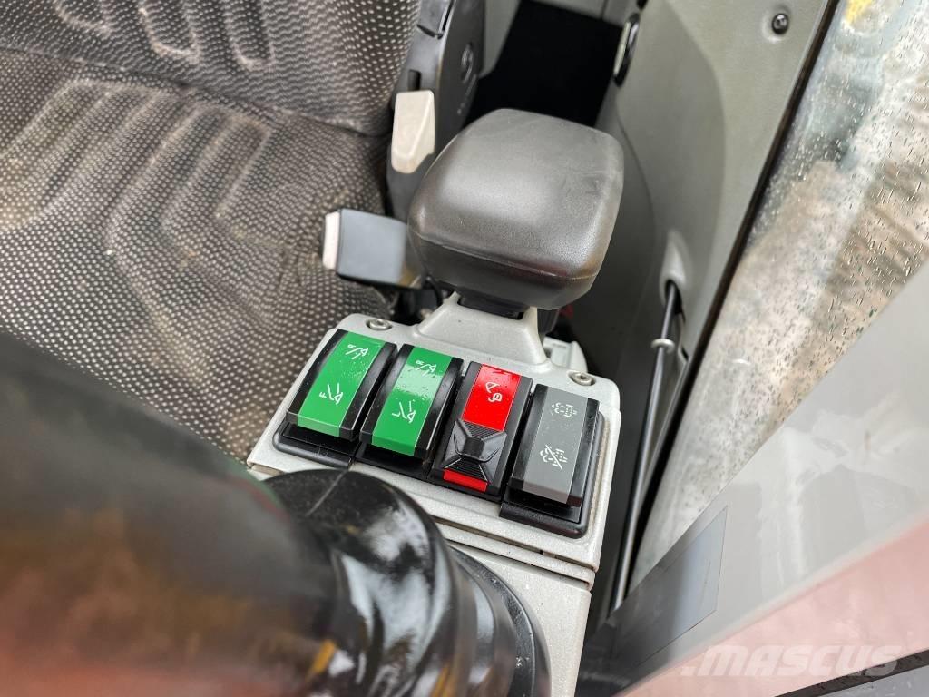 Wacker Neuson EW 100 Ekskavatori uz riteņiem