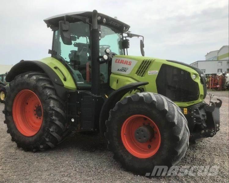 CLAAS AXION 830 Traktori