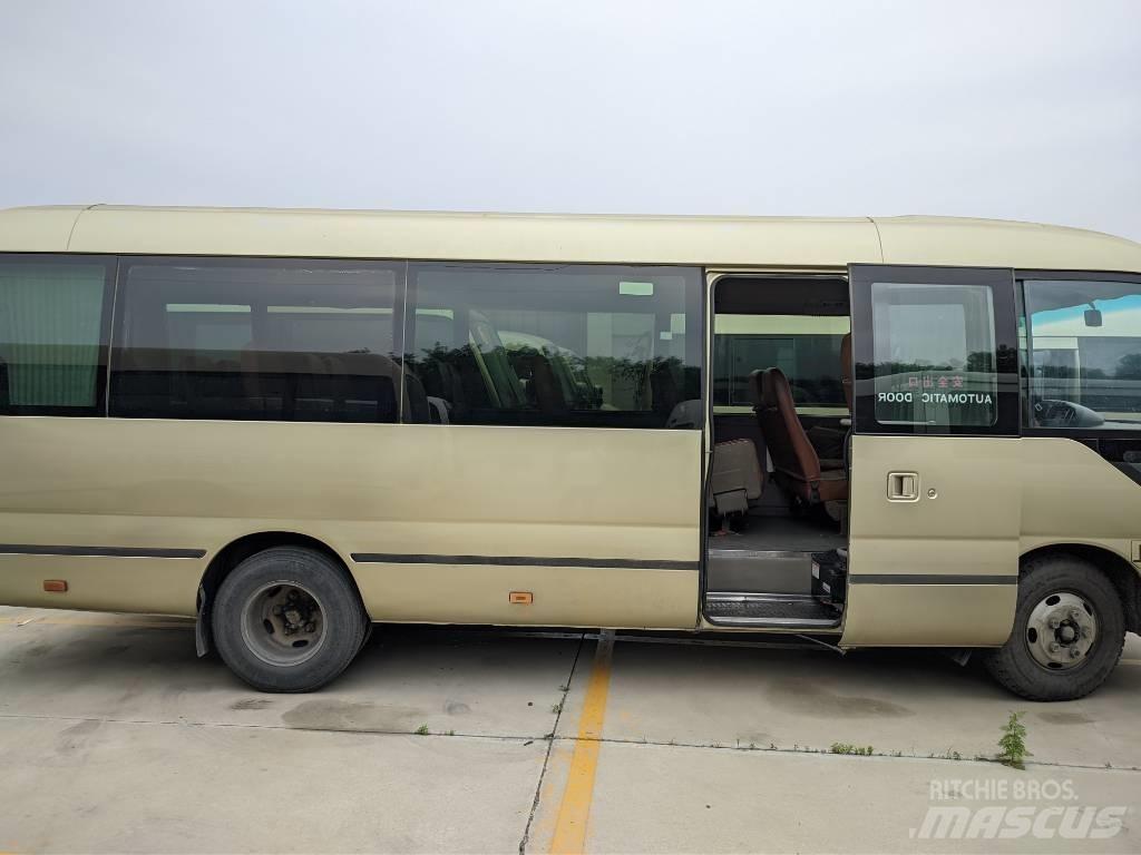 Toyota Coaster Starppilsētu autobusi