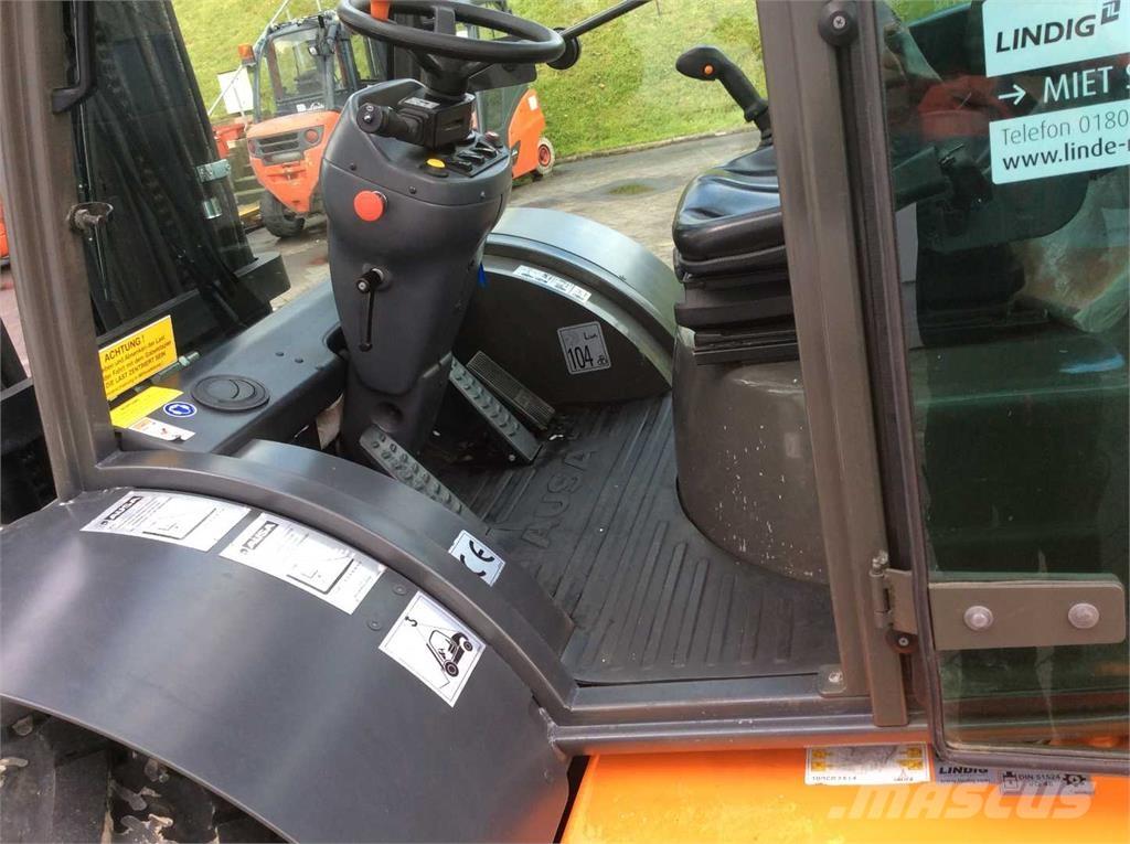 Ausa C500 HX4 Apvidus autokrāvējs