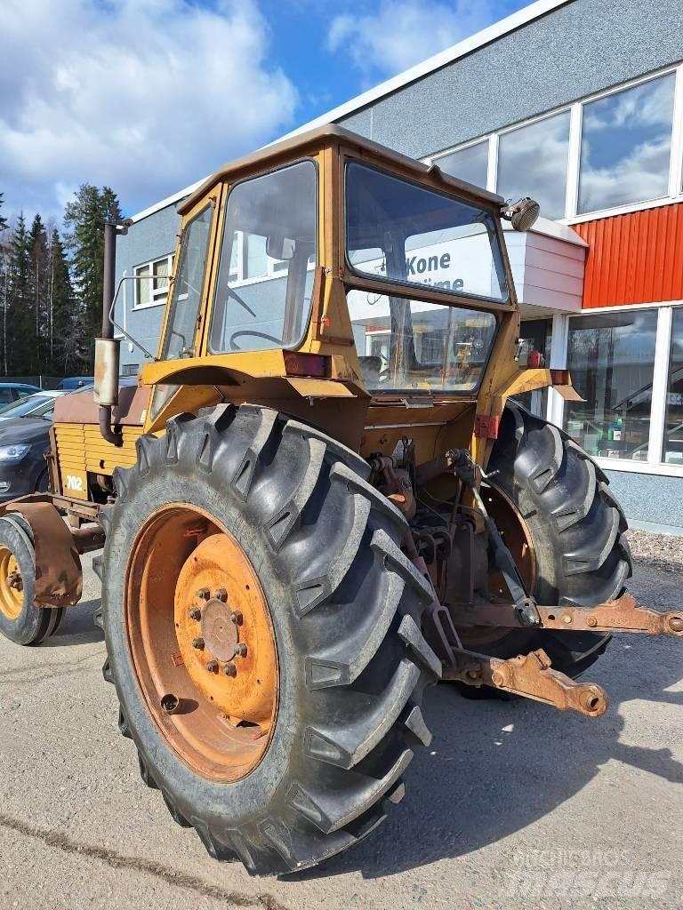 Valmet 702 Traktori
