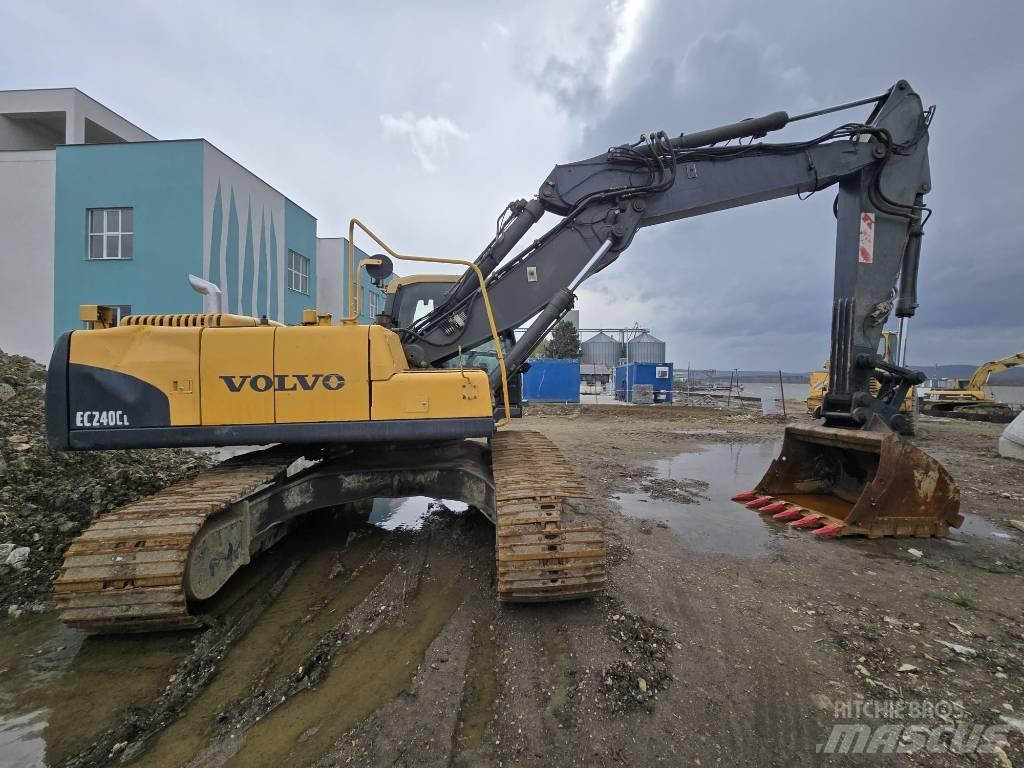 Volvo EC 240 C Kāpurķēžu ekskavatori