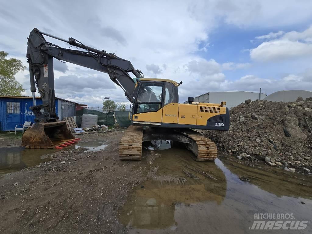 Volvo EC 240 C Kāpurķēžu ekskavatori