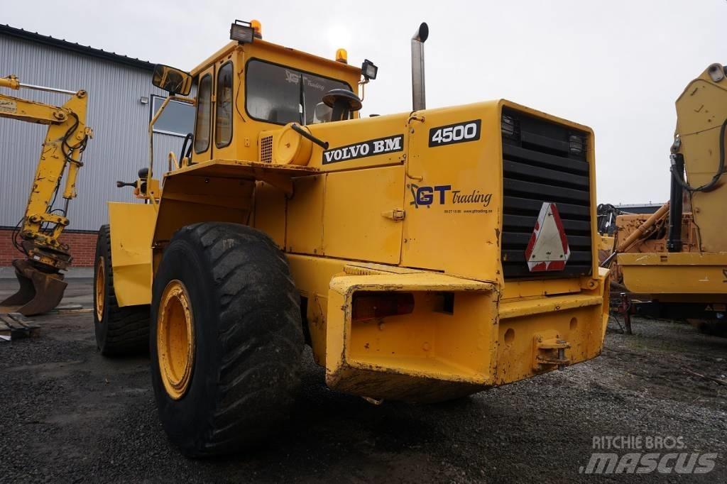 Volvo 4500 Iekrāvēji uz riteņiem
