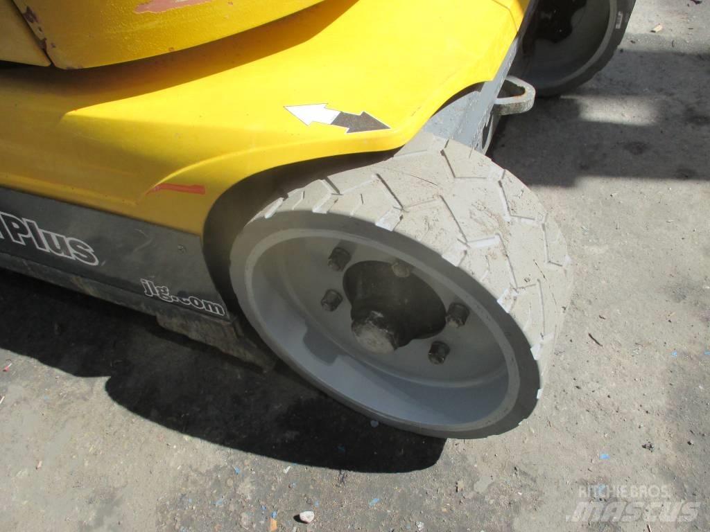 JLG Toucan 12 E Plus Strēles pacēlāji