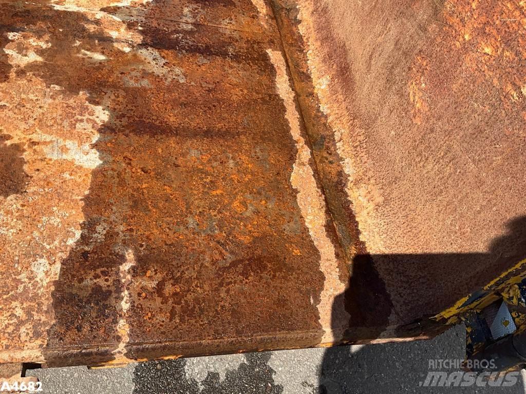  Container 8,5 m³ Īpaši konteineri