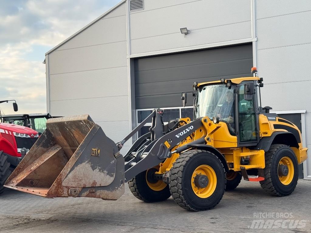Volvo L 45 H Iekrāvēji uz riteņiem