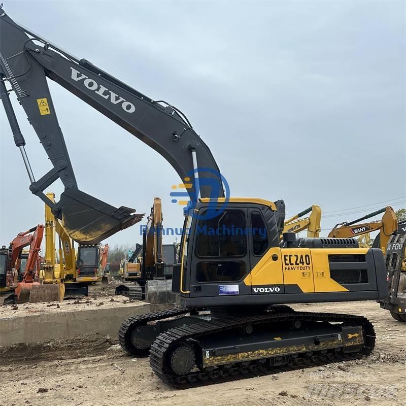 Volvo EC 240 Kāpurķēžu ekskavatori
